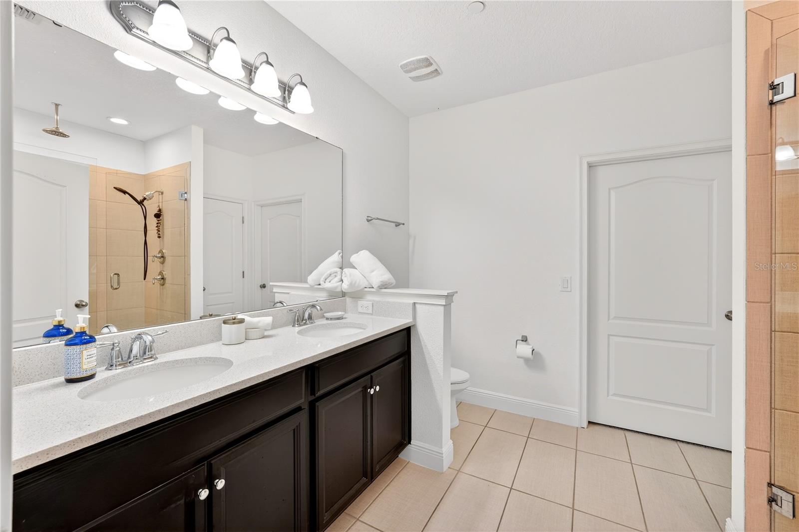 Image 27 of 58 For 8412 Karrer Ter