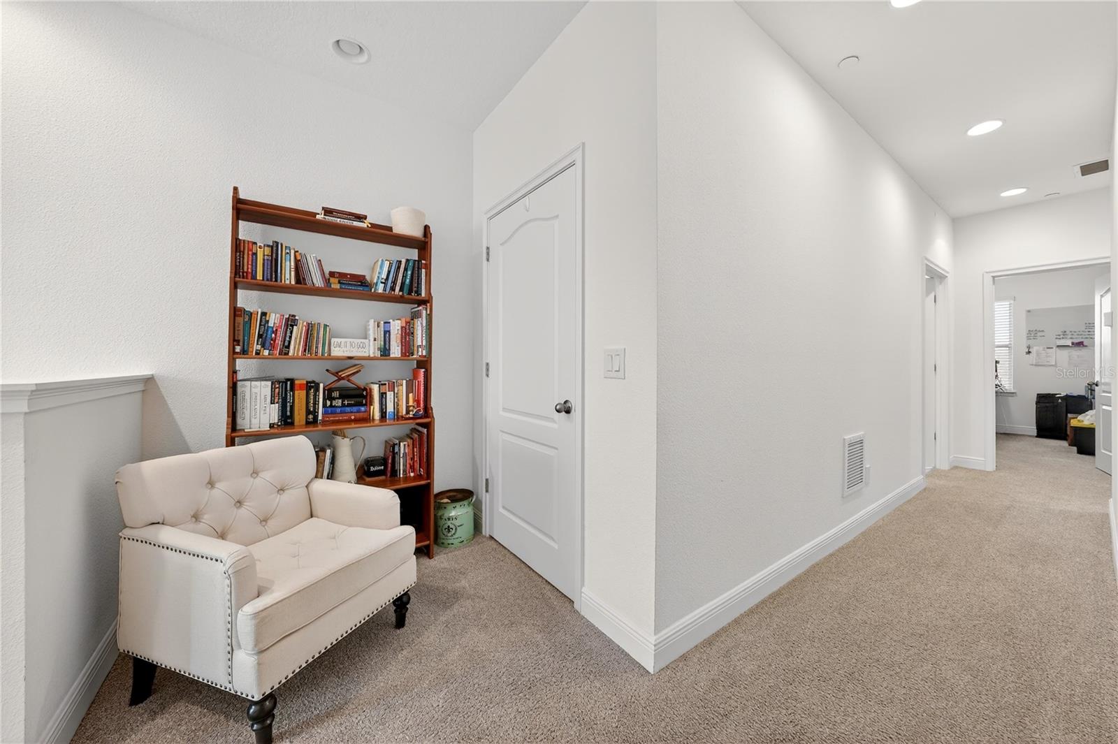 Image 30 of 58 For 8412 Karrer Ter