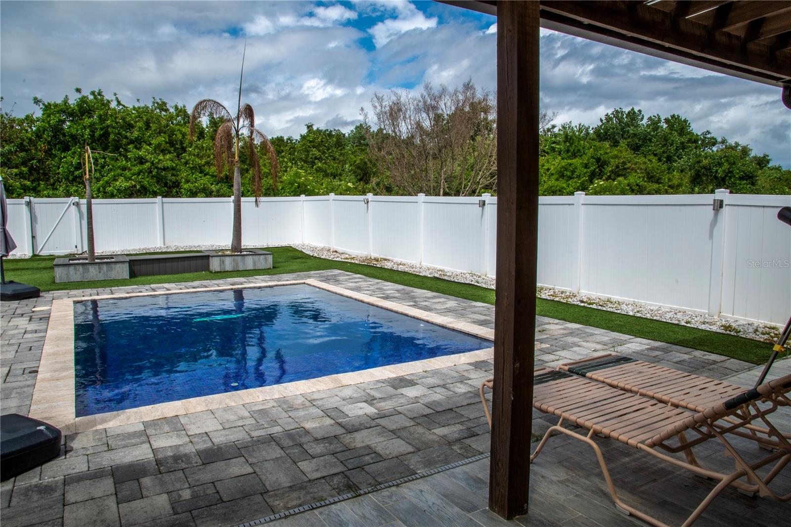 Image 34 of 44 For 4753 Riverwalk Drive