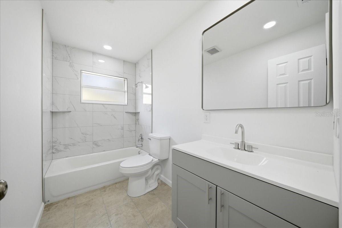 Image 24 of 38 For 2661 Applewood Drive