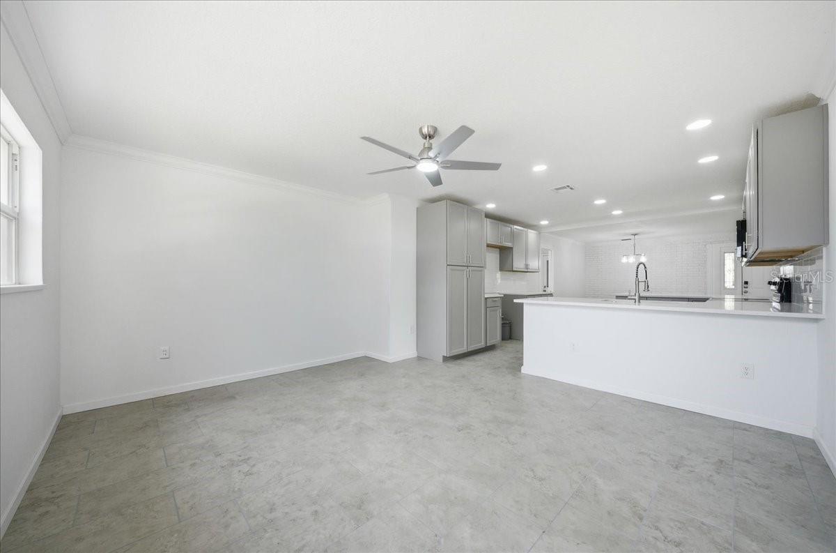 Image 29 of 38 For 2661 Applewood Drive