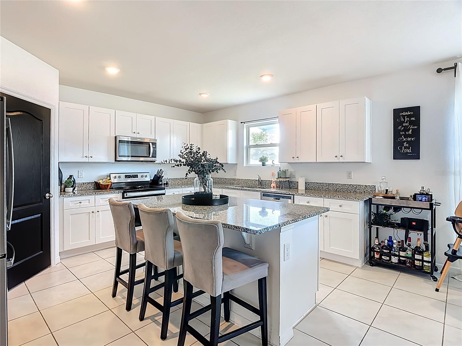 Image 6 of 56 For 501 Talisi Loop