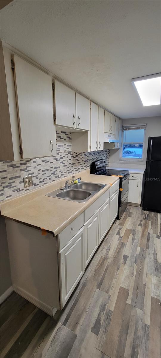 Image 7 of 20 For 8725 48th Street A