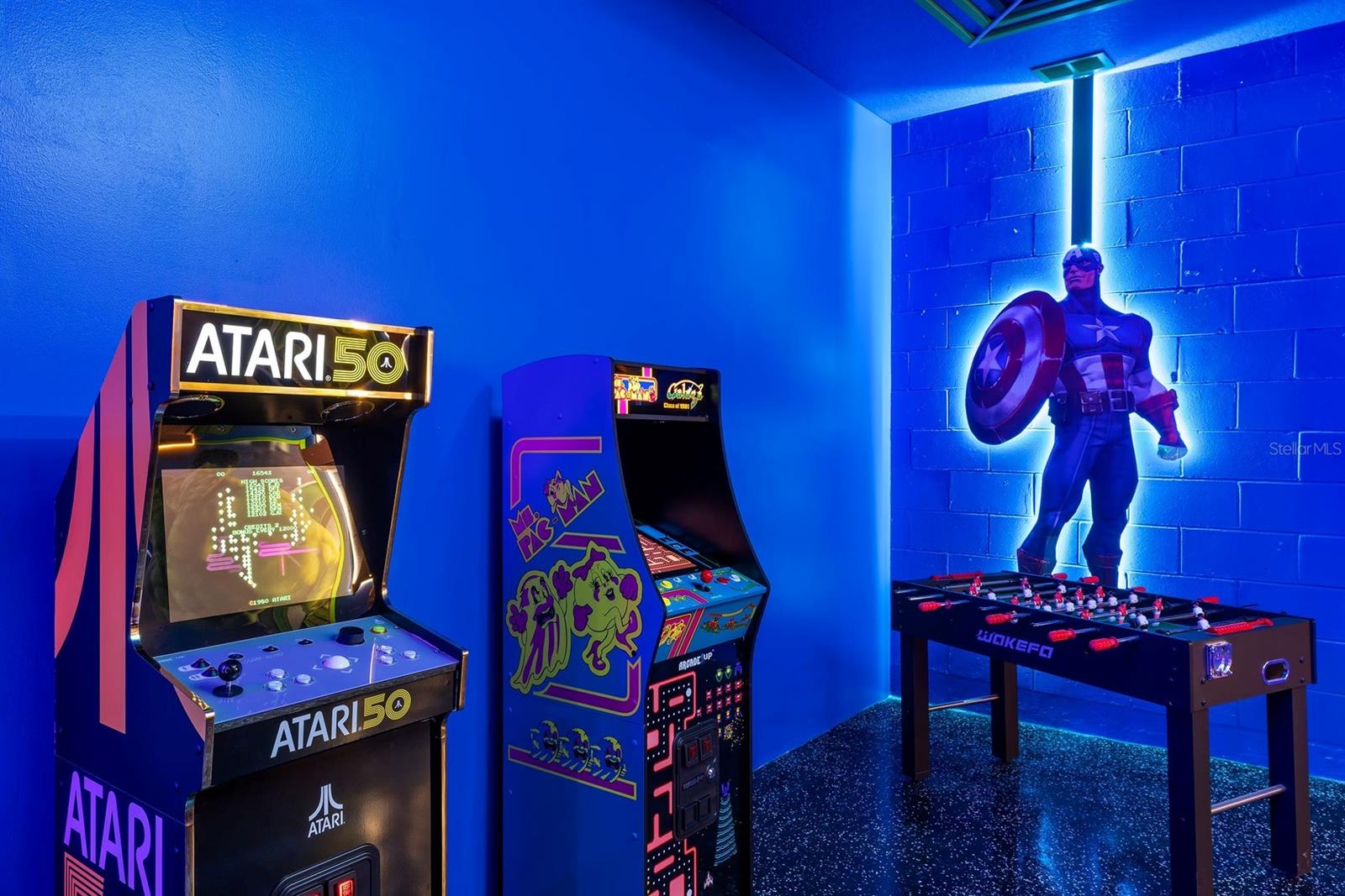 Image 16 of 53 For 8934 Coconut Breeze Drive