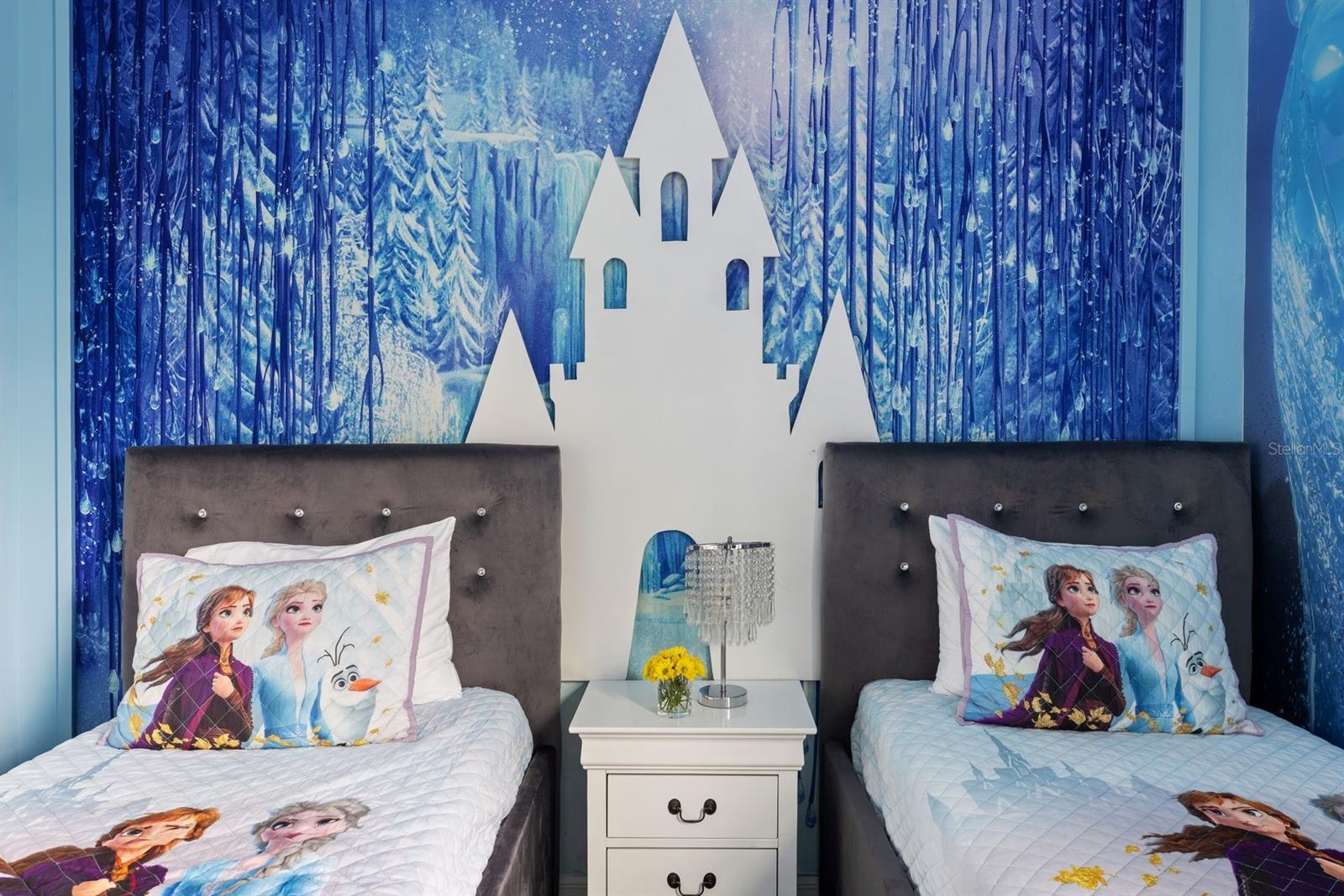 Image 21 of 53 For 8934 Coconut Breeze Drive