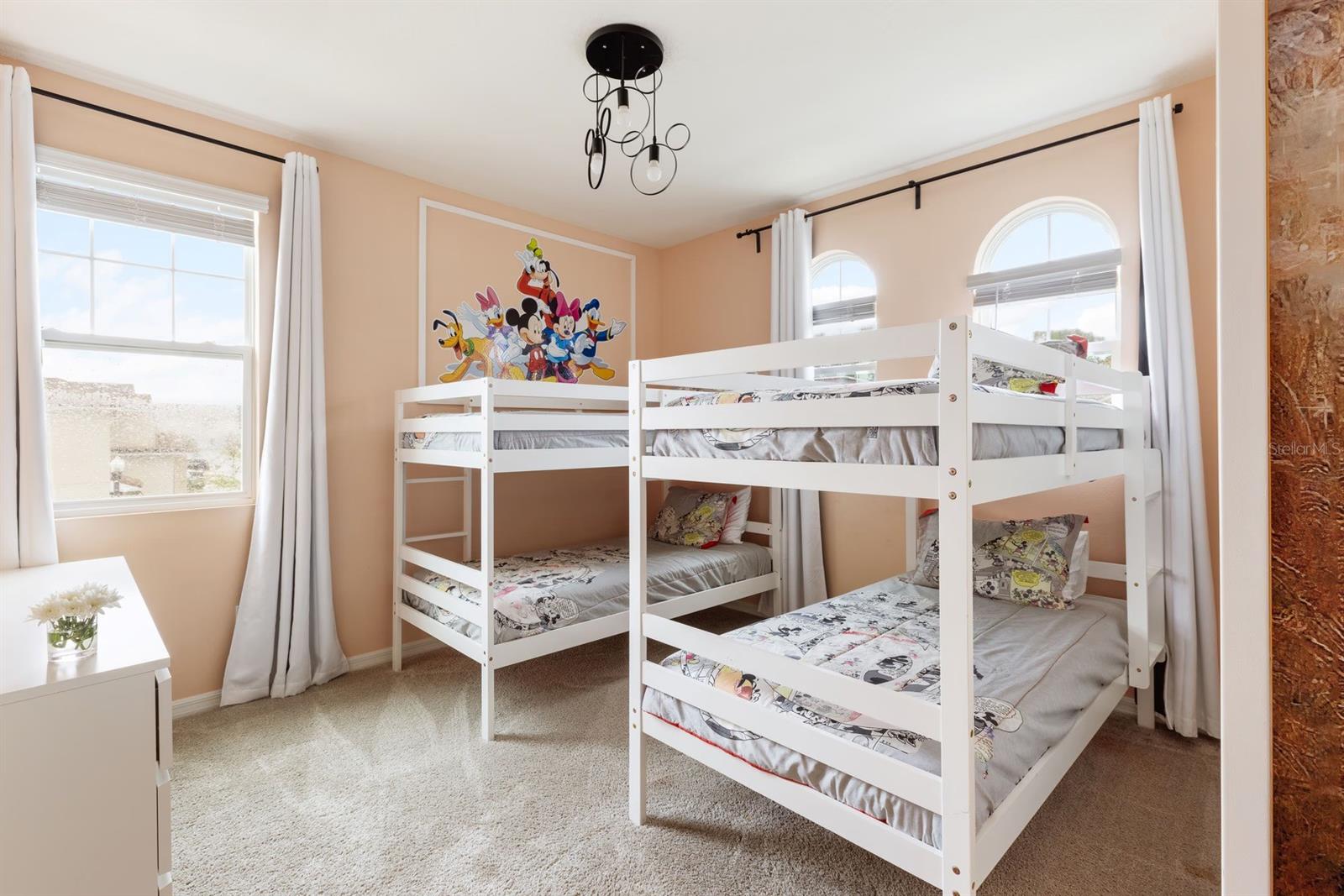 Image 24 of 53 For 8934 Coconut Breeze Drive