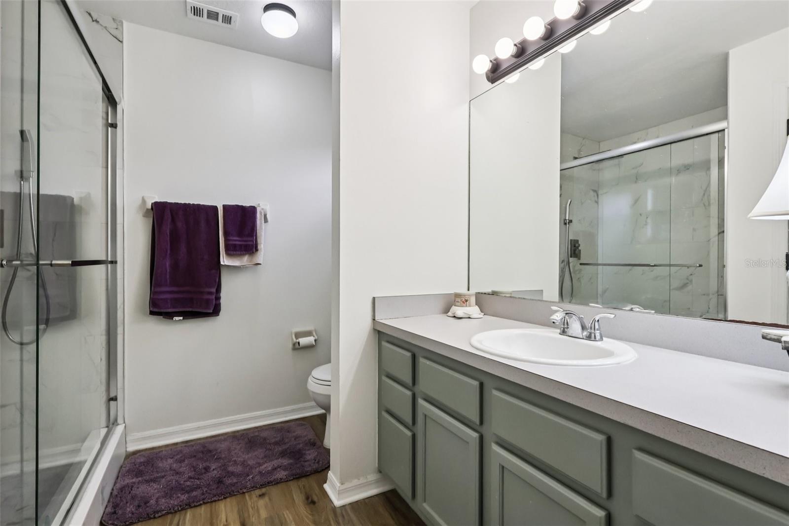 Image 21 of 35 For 565 Chula Woods Court