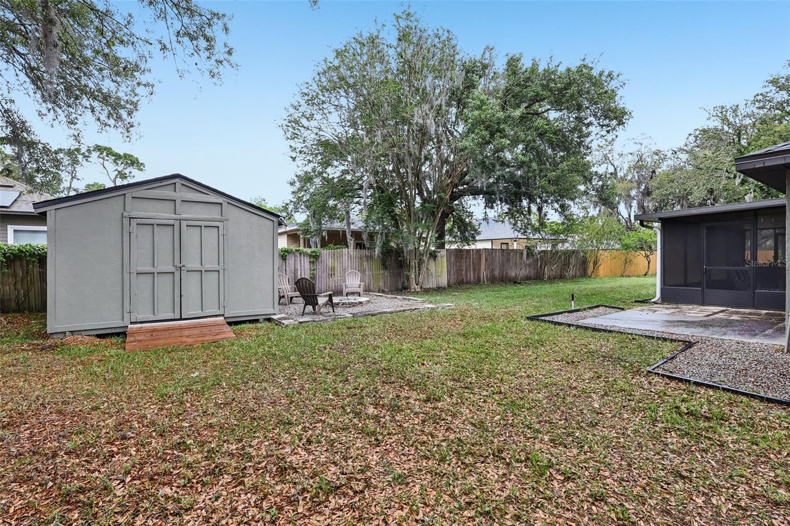 Image 32 of 35 For 565 Chula Woods Court