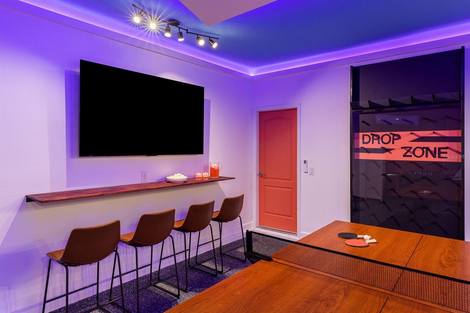 Image 12 of 44 For 9034 Shadow Mountain Street