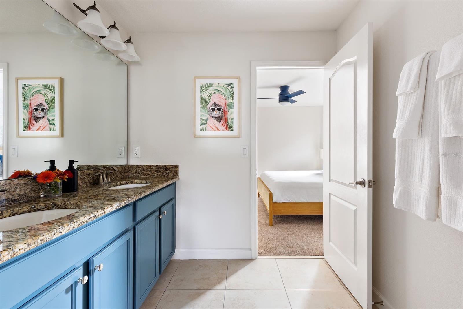 Image 32 of 44 For 9034 Shadow Mountain Street