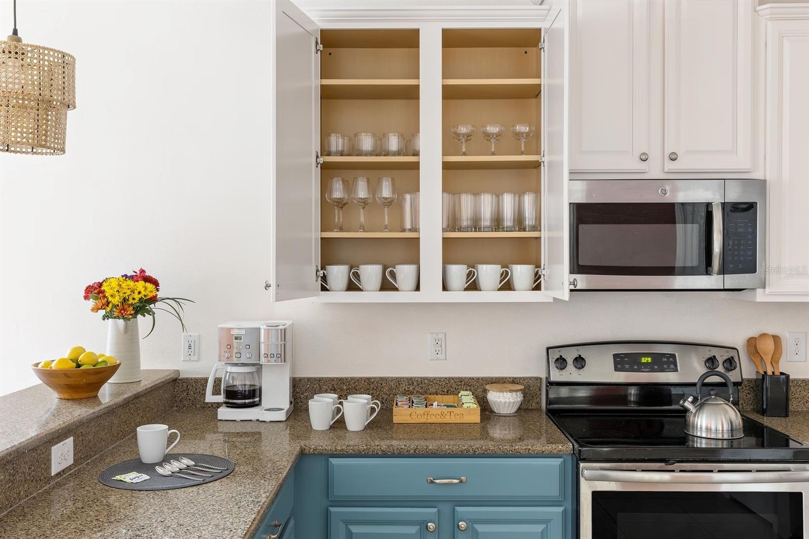 Image 6 of 44 For 9034 Shadow Mountain Street