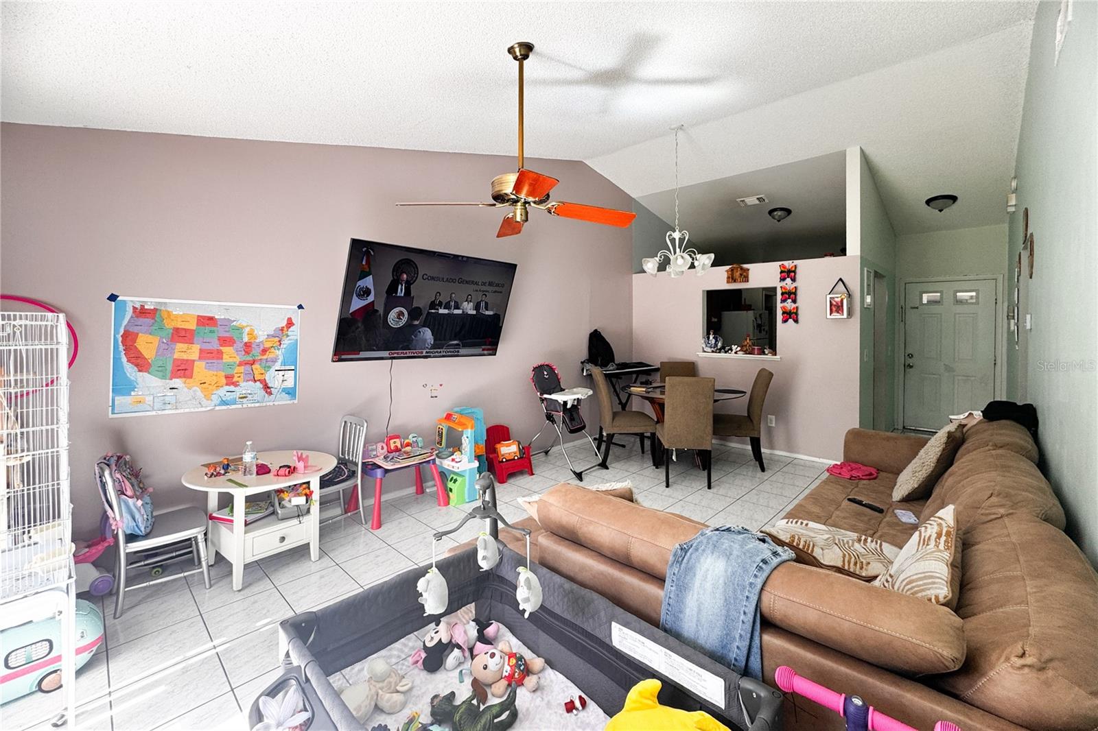 Image 23 of 35 For 597 Bablonica Drive