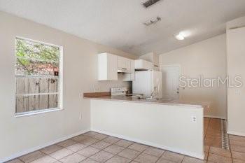 Image 4 of 16 For 1032 Inkberry Court