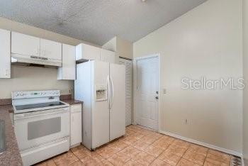 Image 5 of 16 For 1032 Inkberry Court