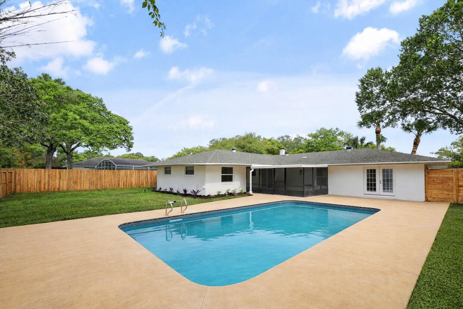 Image 26 of 29 For 2466 Fieldingwood Road