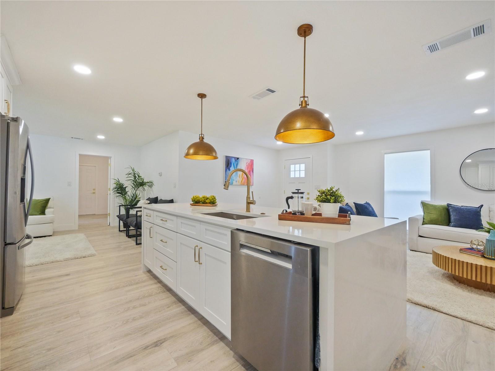 Image 7 of 29 For 2466 Fieldingwood Road