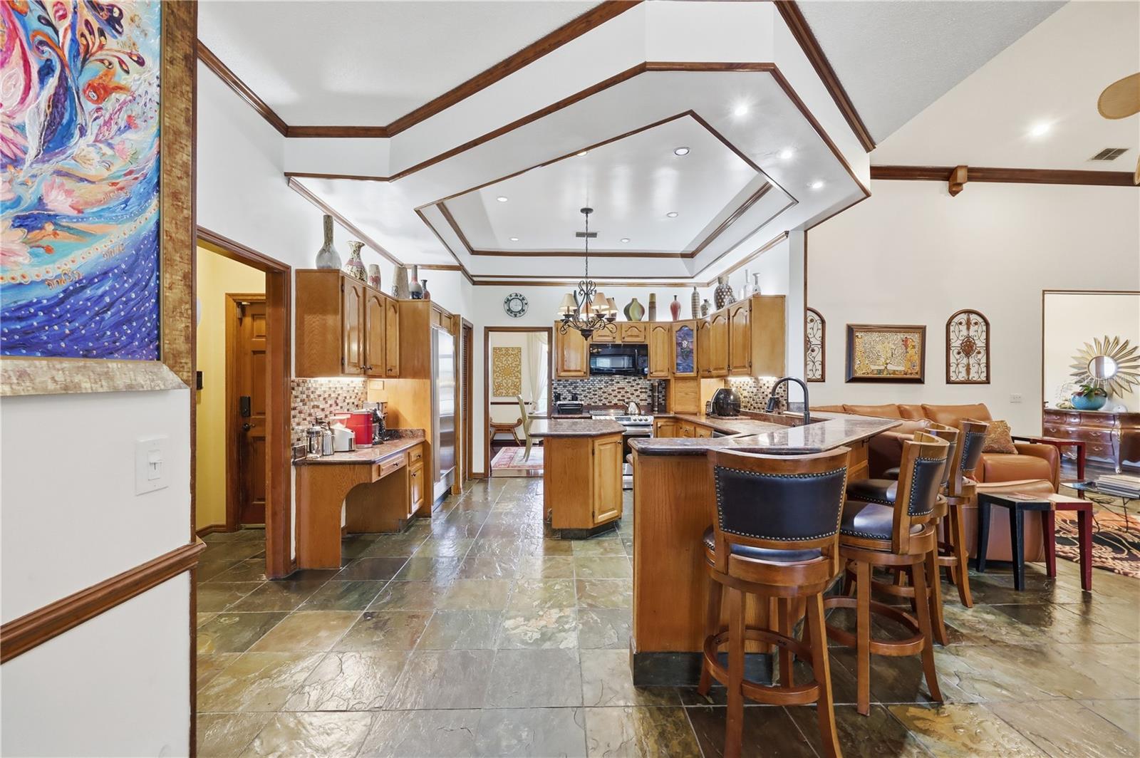 Image 19 of 73 For 9211 Hidden Bay Lane