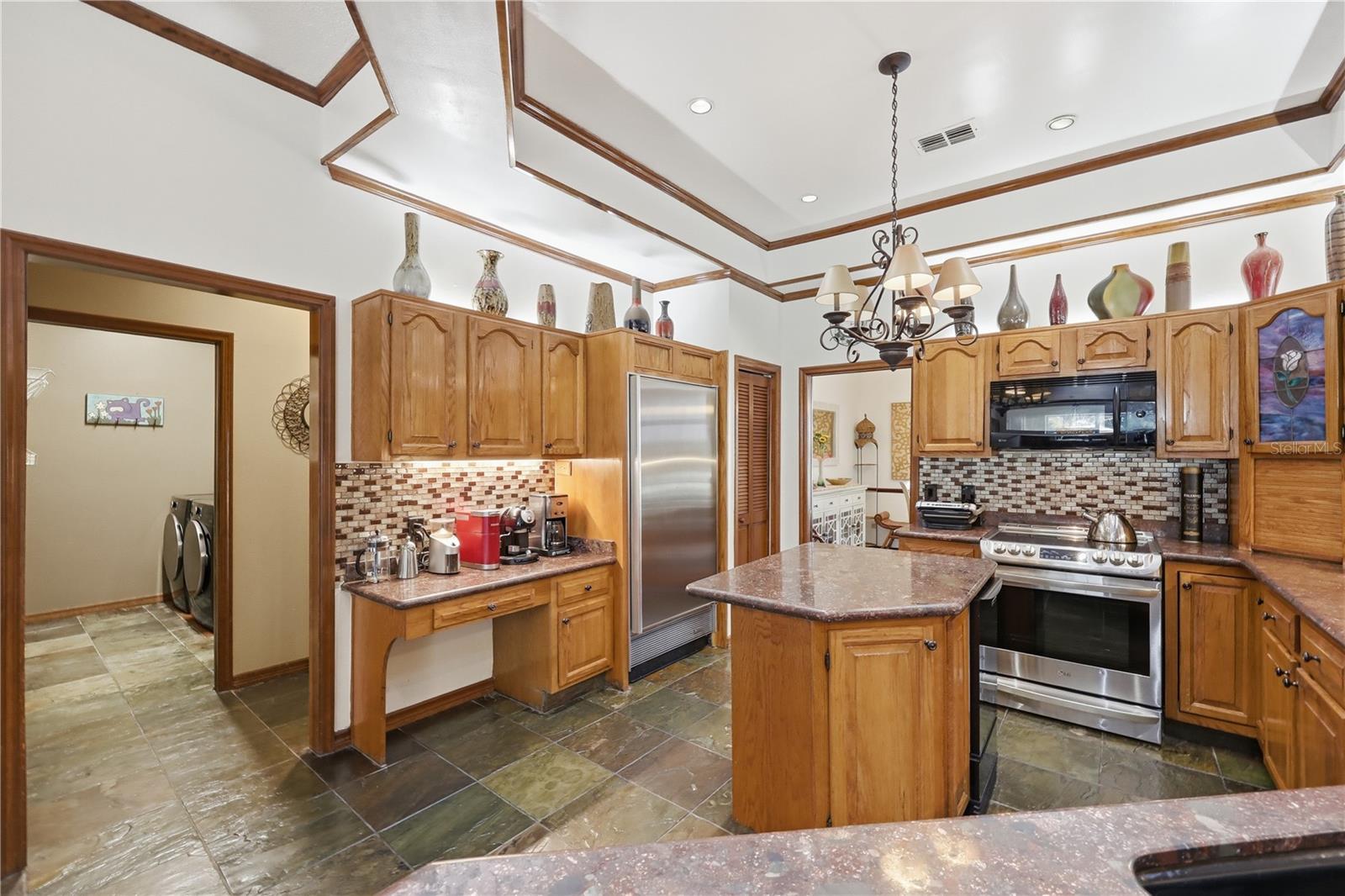 Image 21 of 73 For 9211 Hidden Bay Lane