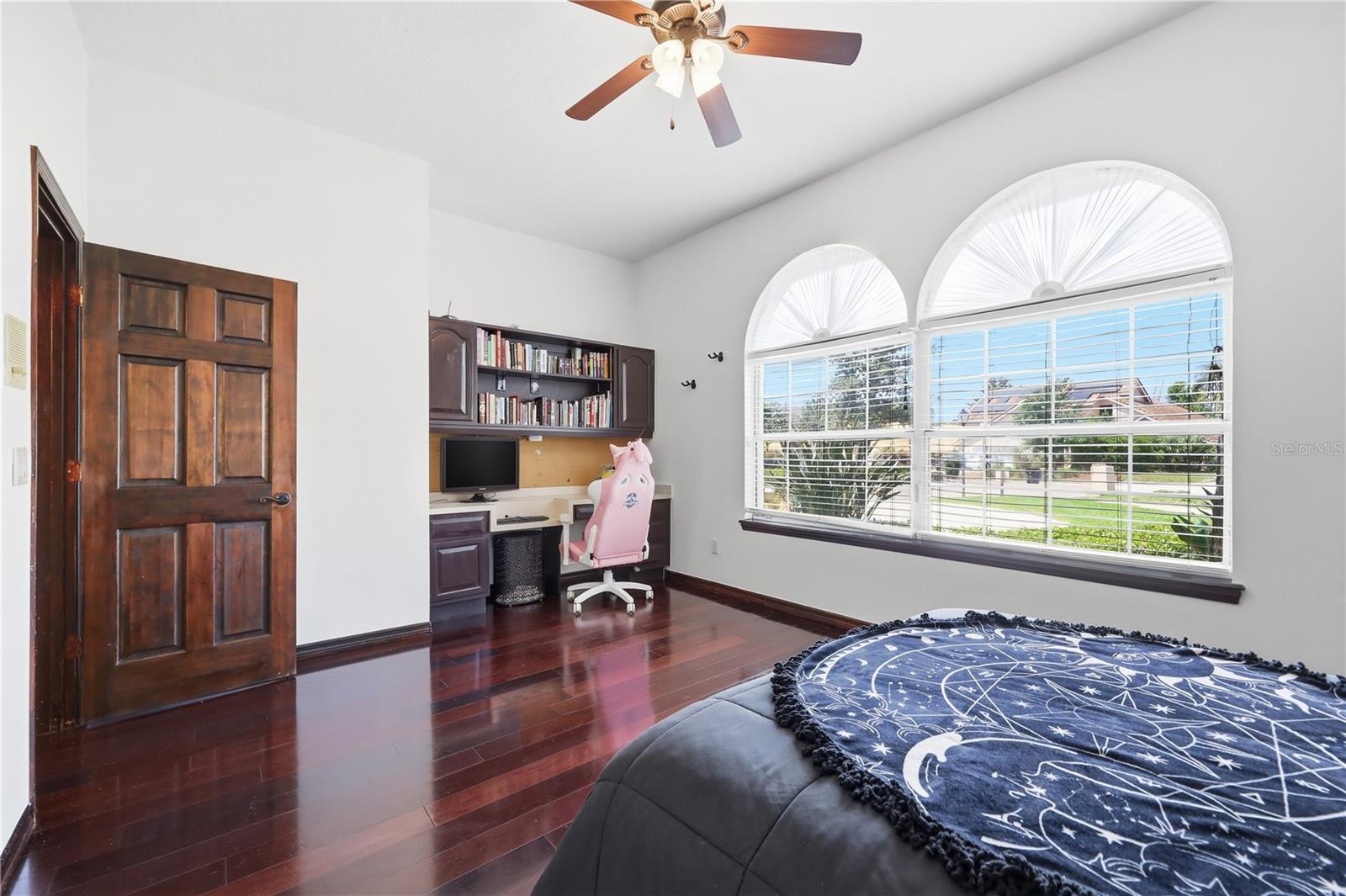 Image 39 of 73 For 9211 Hidden Bay Lane