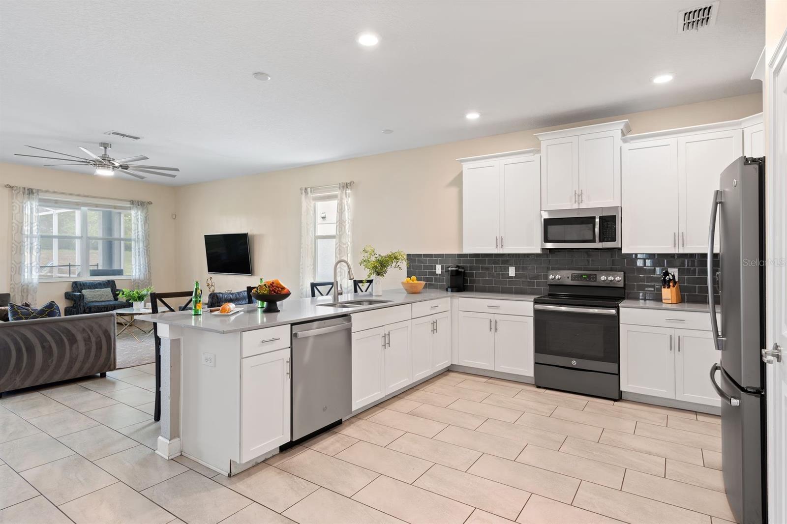 Image 5 of 48 For 9050 Stinger Drive