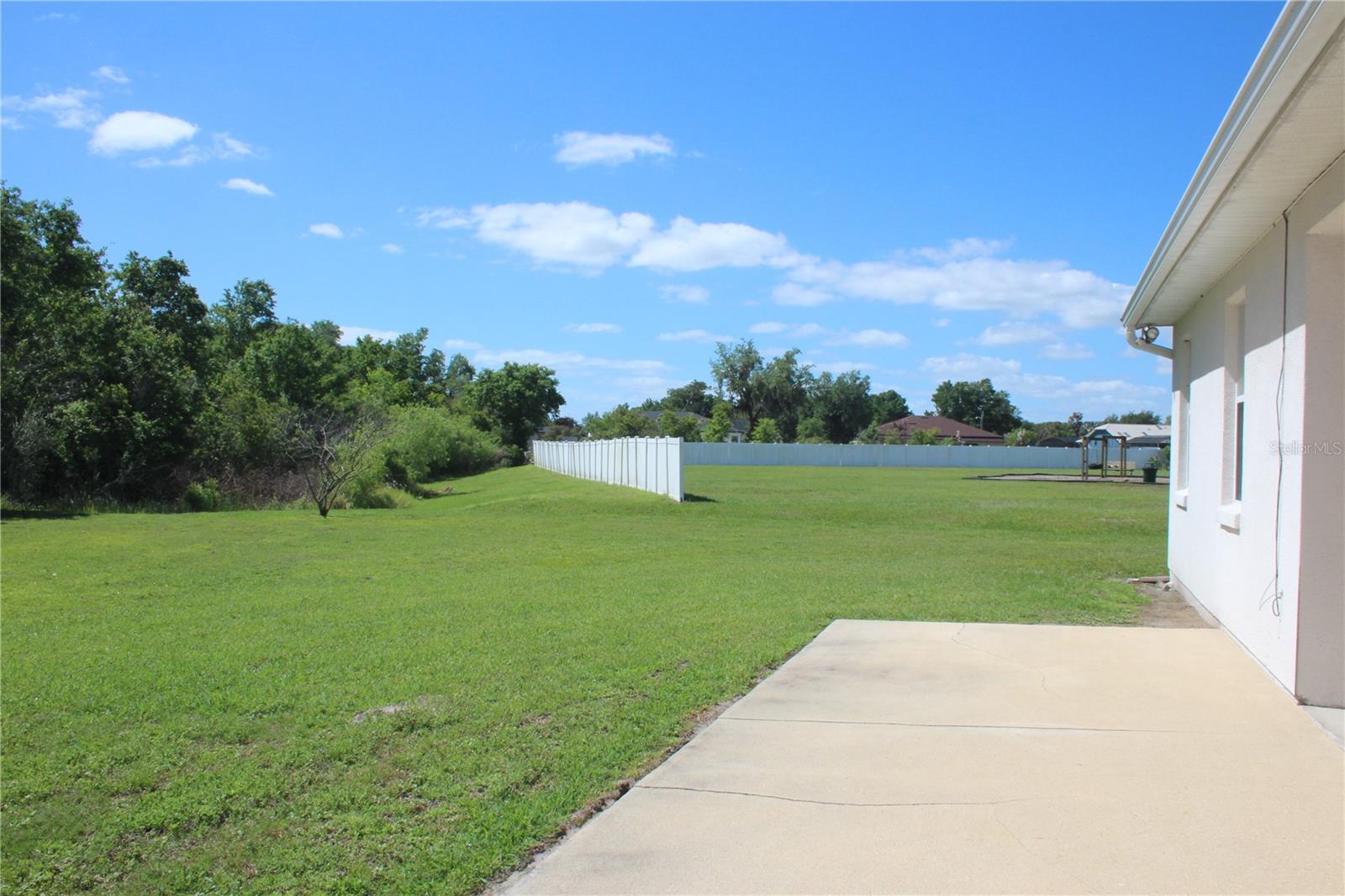 Image 18 of 95 For 2543 Chapala Drive