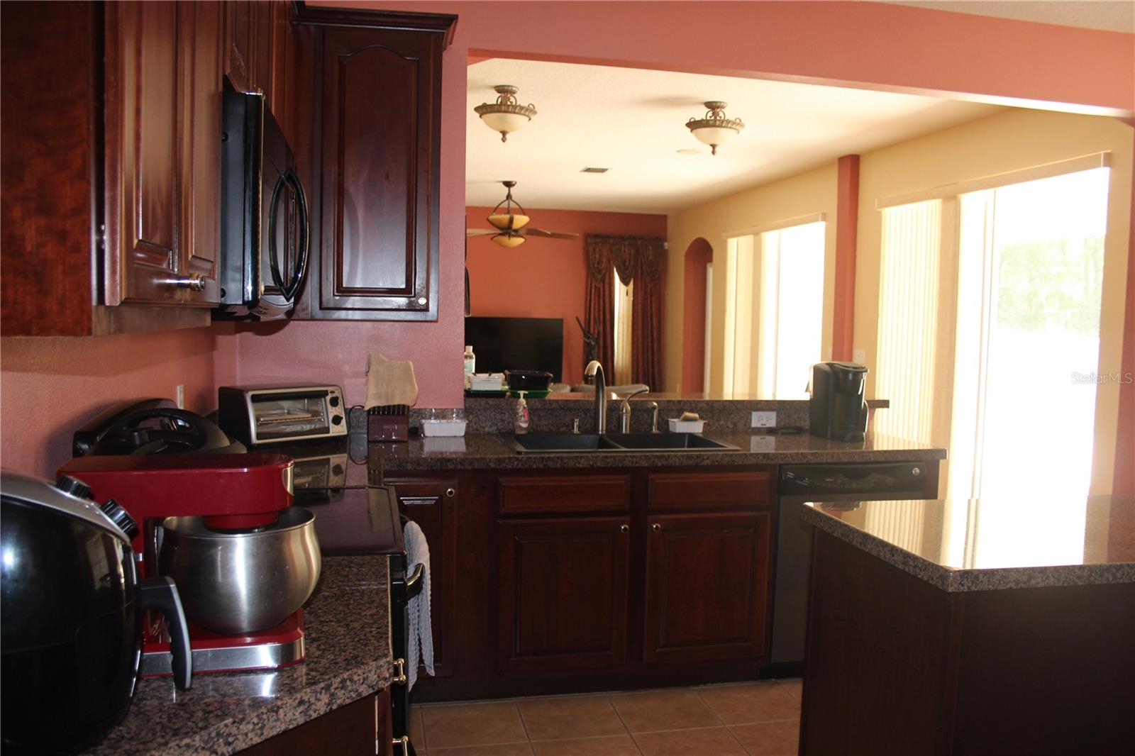 Image 39 of 95 For 2543 Chapala Drive