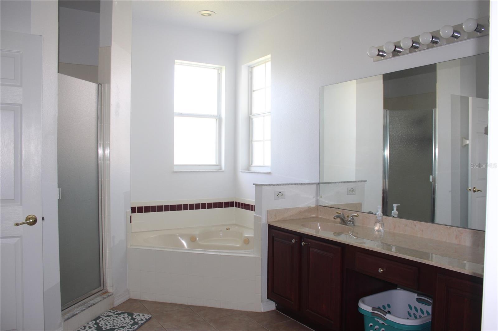 Image 53 of 95 For 2543 Chapala Drive