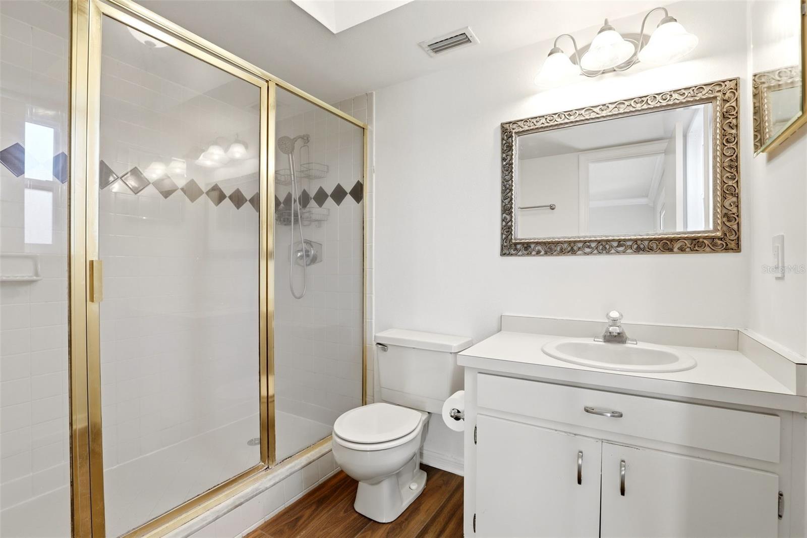 Image 21 of 34 For 7326 Wethersfield Drive