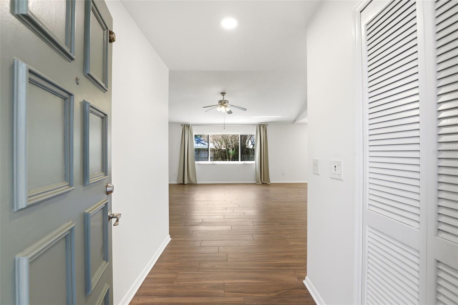 Image 7 of 34 For 7326 Wethersfield Drive