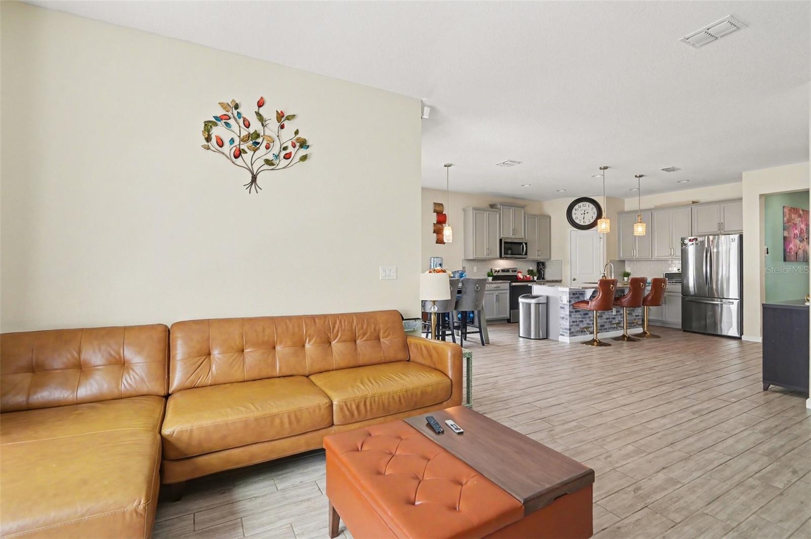 Image 2 of 24 For 1073 Wanderer Drive