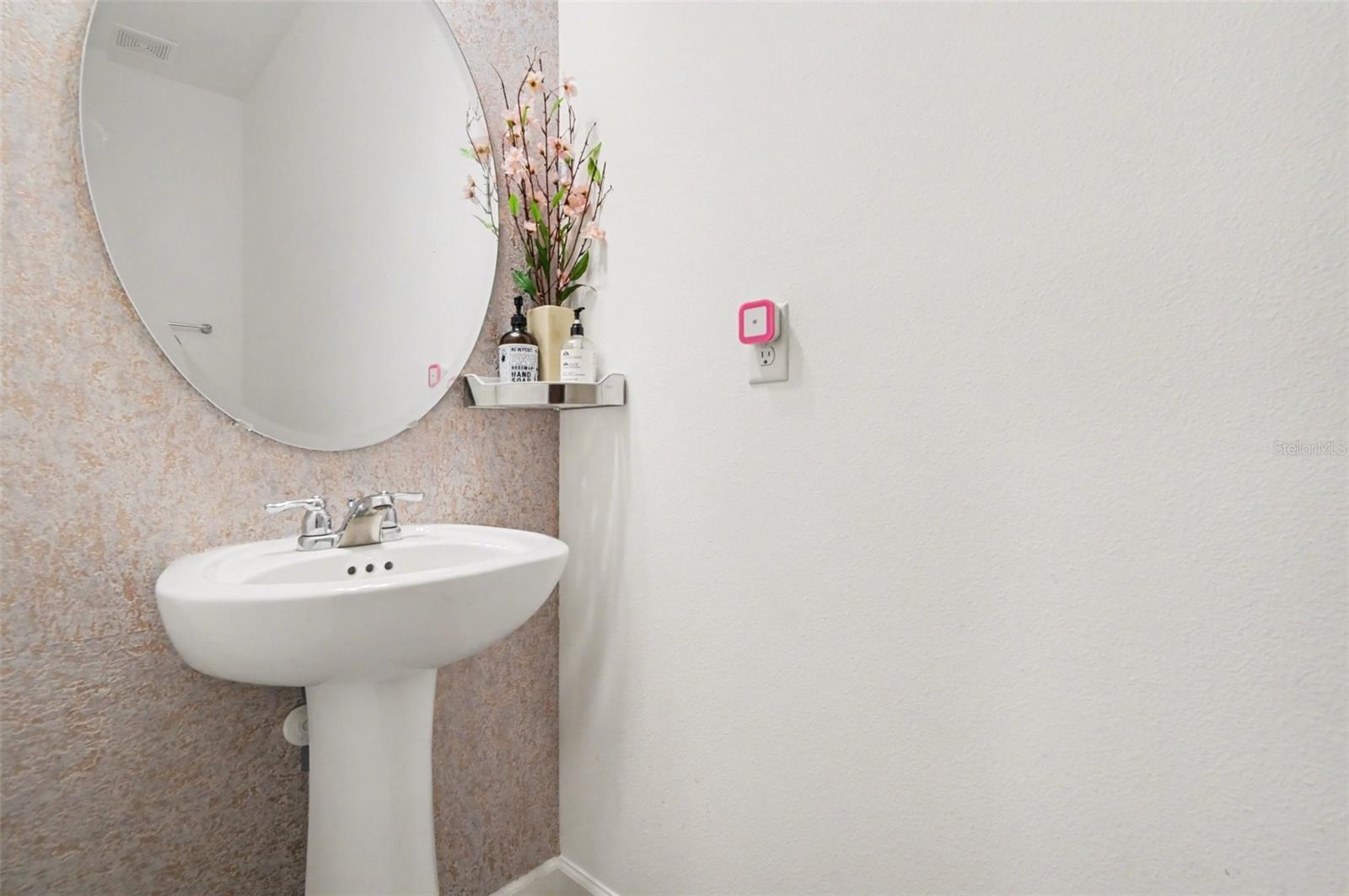 Image 20 of 24 For 1073 Wanderer Drive