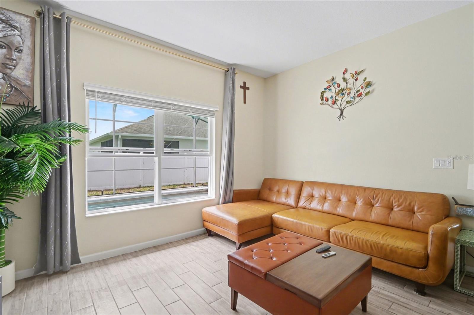 Image 3 of 24 For 1073 Wanderer Drive