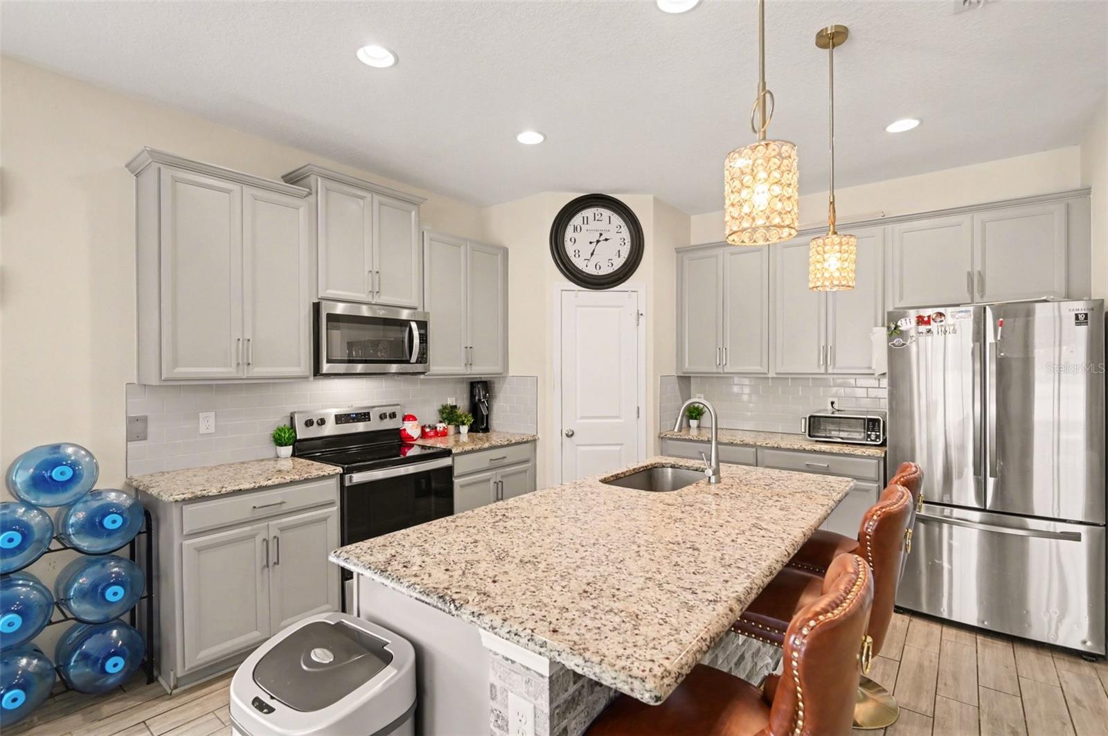 Image 5 of 24 For 1073 Wanderer Drive