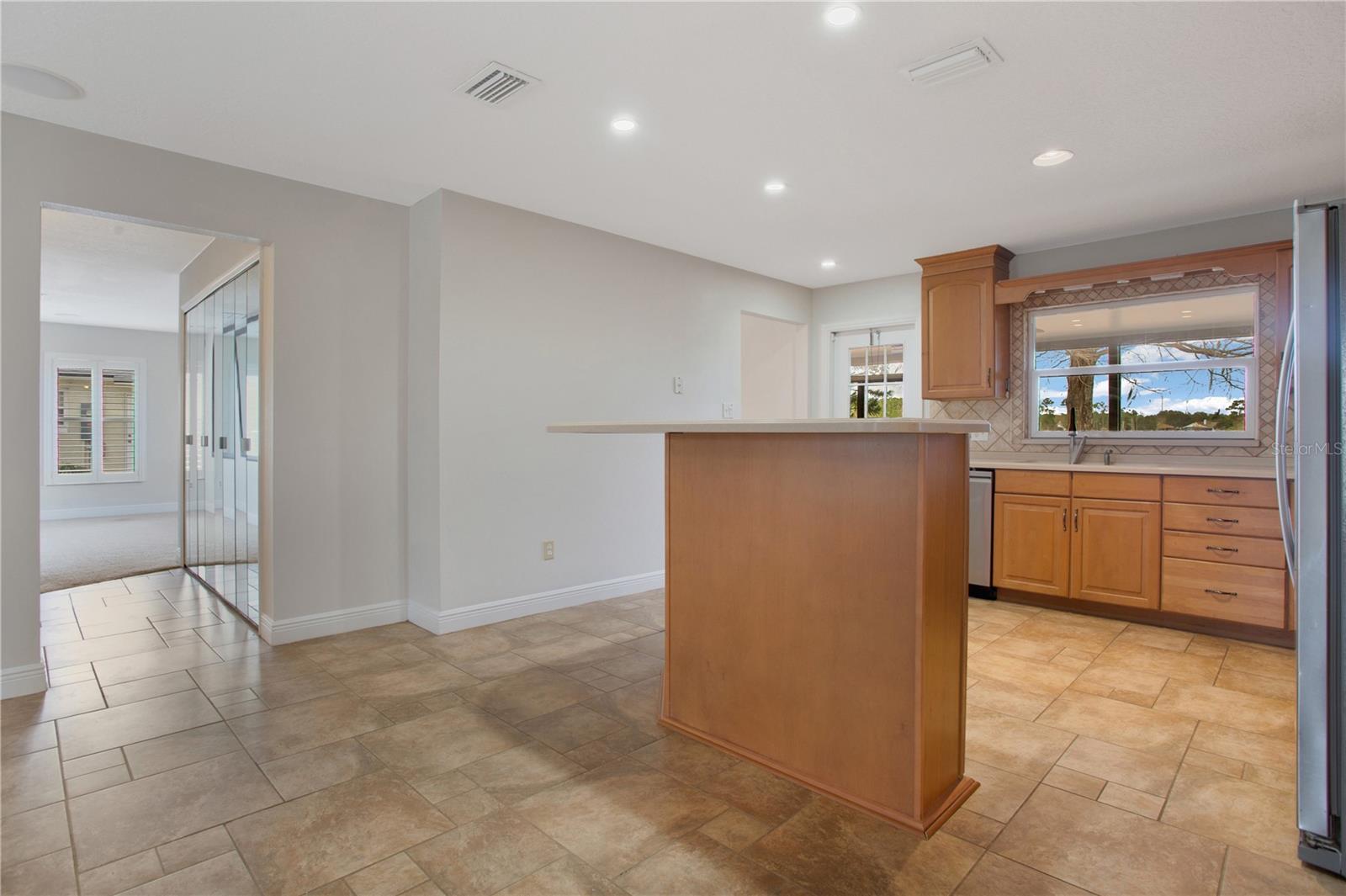 Image 7 of 26 For 8757 Harbor View Drive