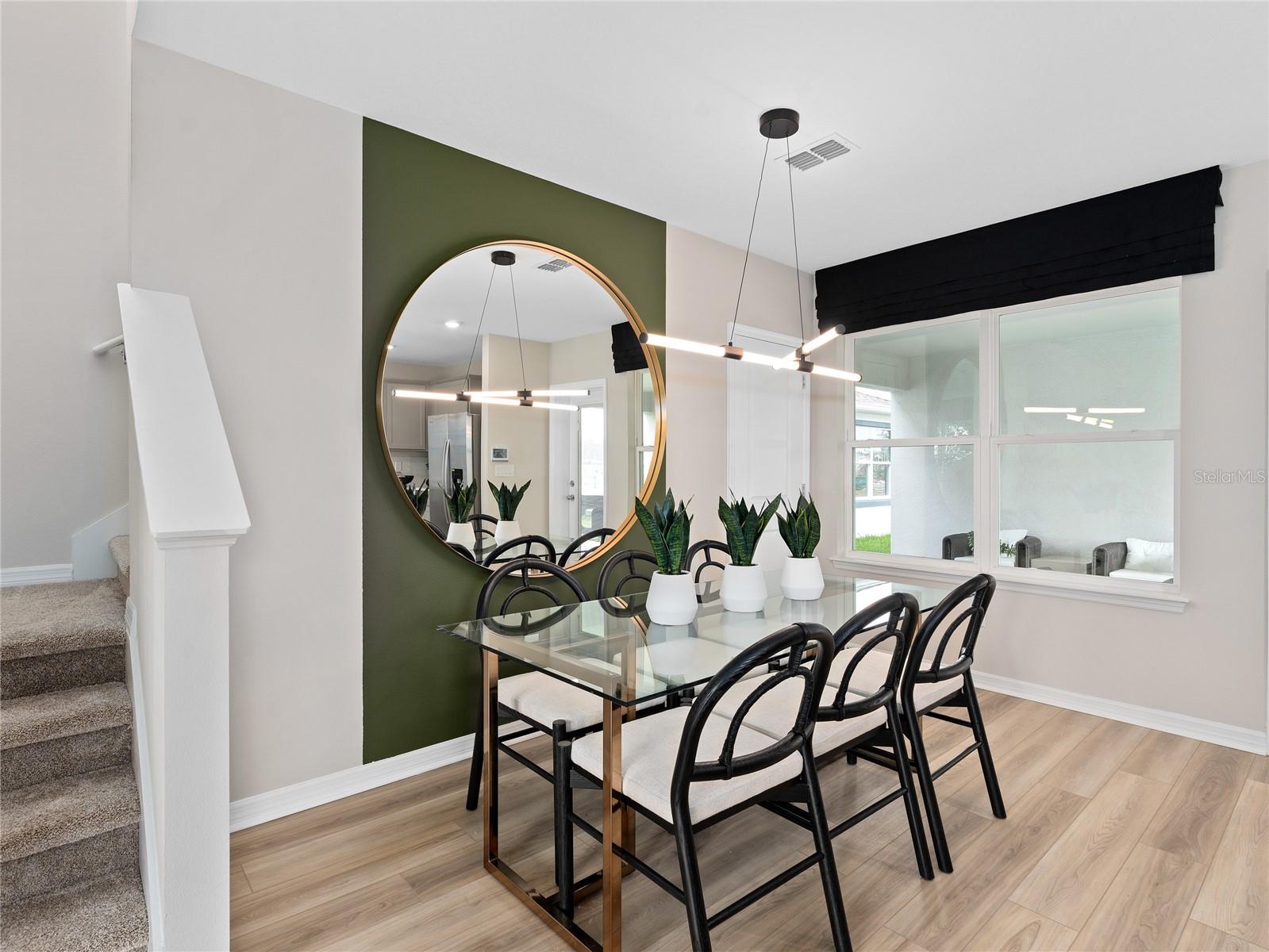 Image 13 of 26 For 10326 Cressida Alley