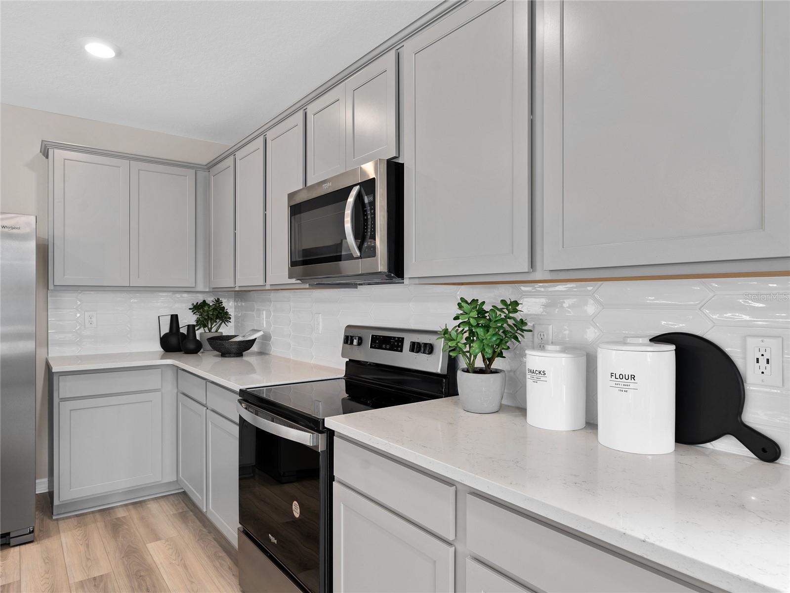 Image 9 of 26 For 10326 Cressida Alley