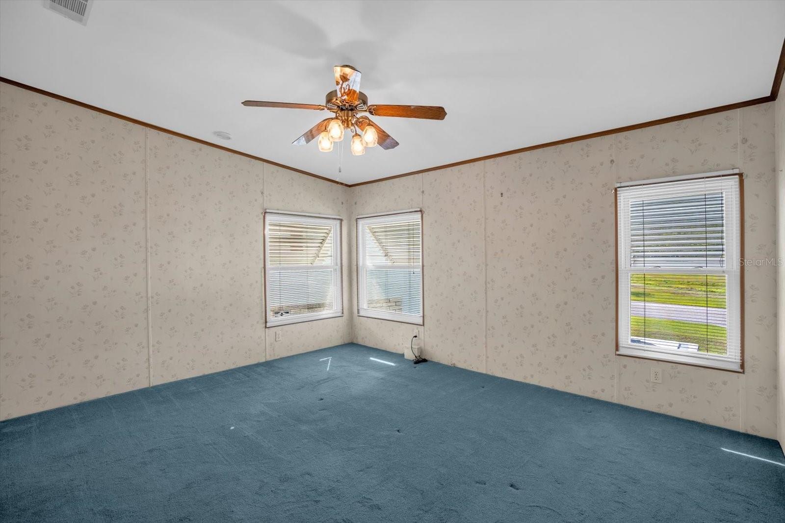 Image 19 of 52 For 4114 Myrtle Oak Court 852