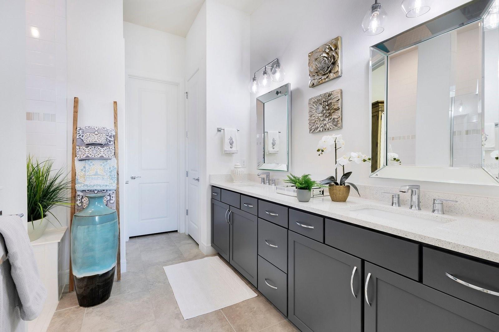 Image 23 of 58 For 13831 Tybee Beach Lane