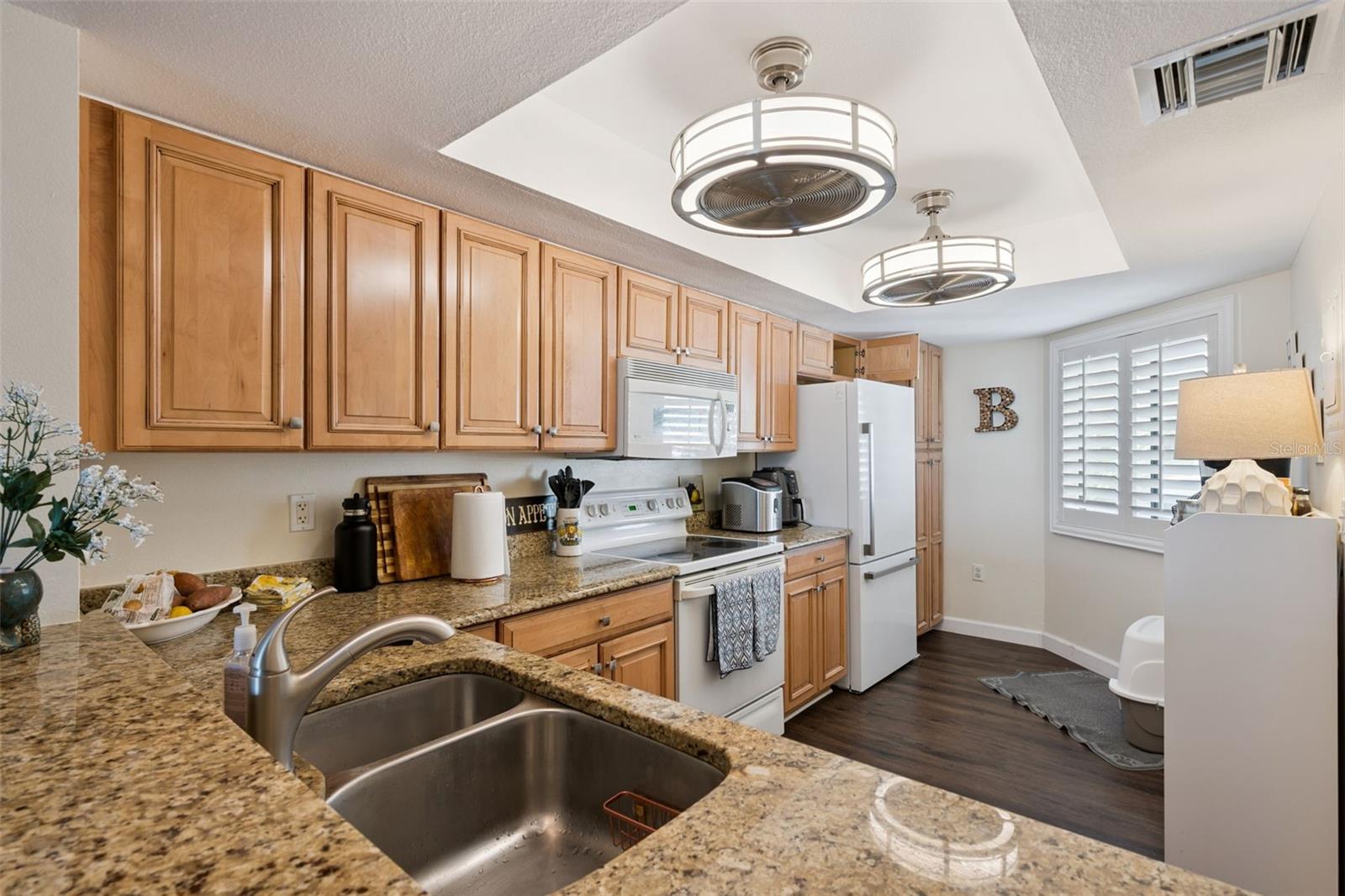 Image 11 of 35 For 4109 Fairview Vista Point 114