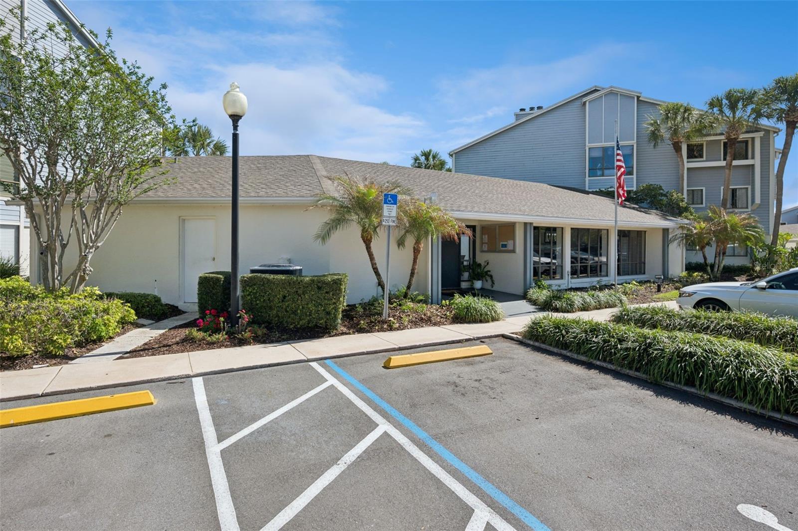 Image 29 of 35 For 4109 Fairview Vista Point 114