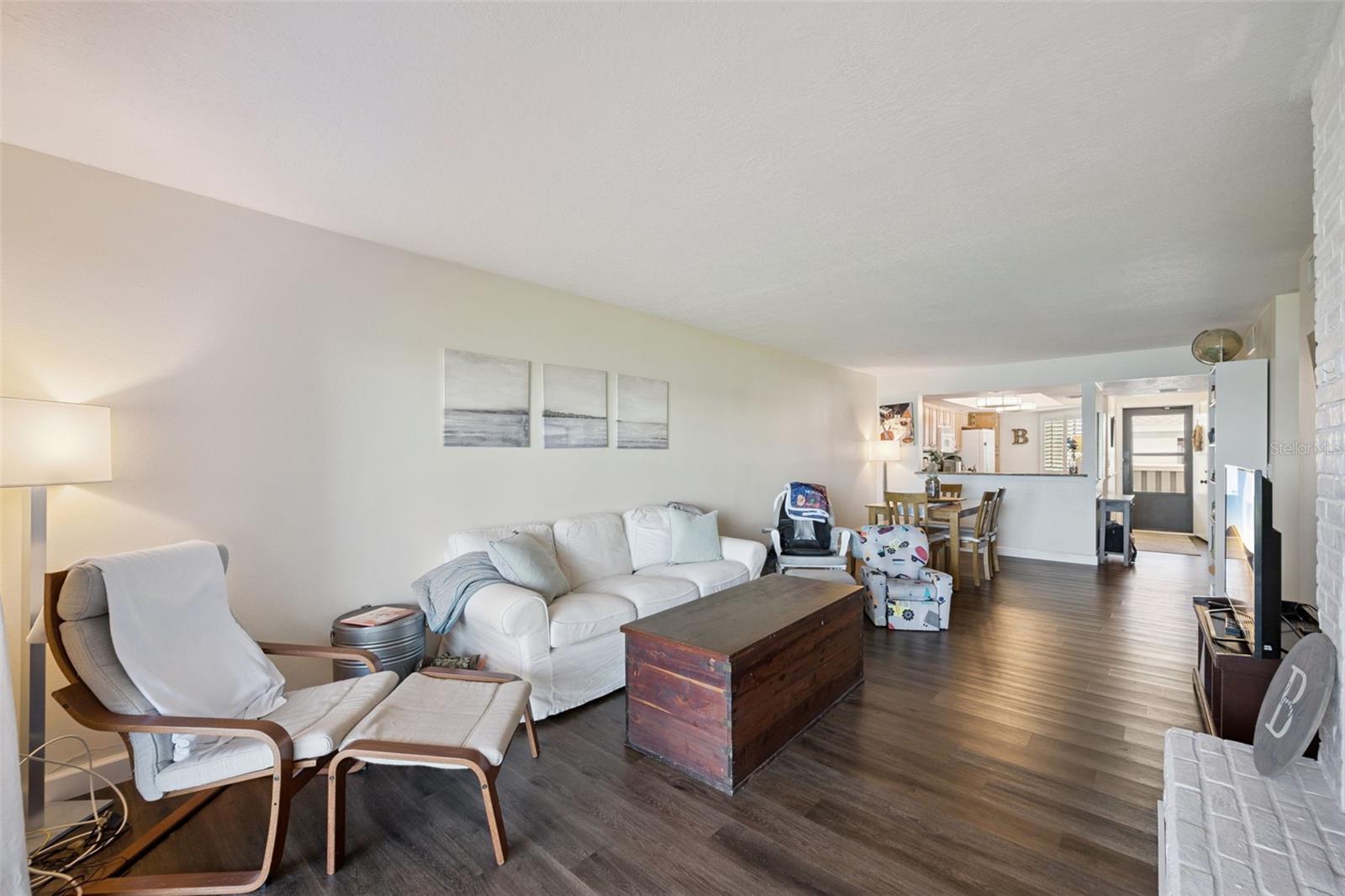 Image 4 of 35 For 4109 Fairview Vista Point 114