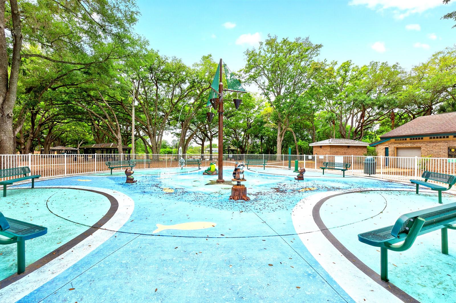 Image 30 of 39 For 600 Northern Way 302