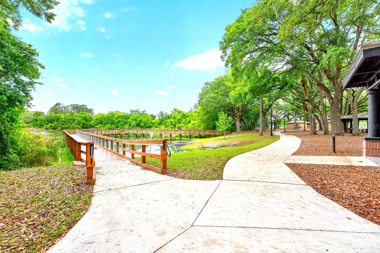 Image 33 of 39 For 600 Northern Way 302