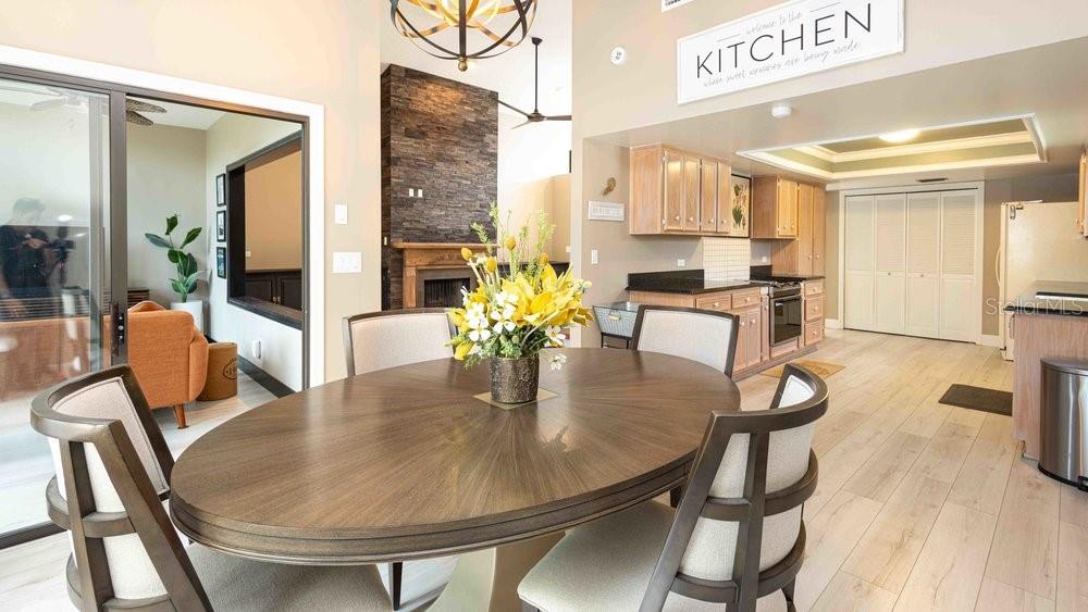 Image 20 of 43 For 106 Country Place