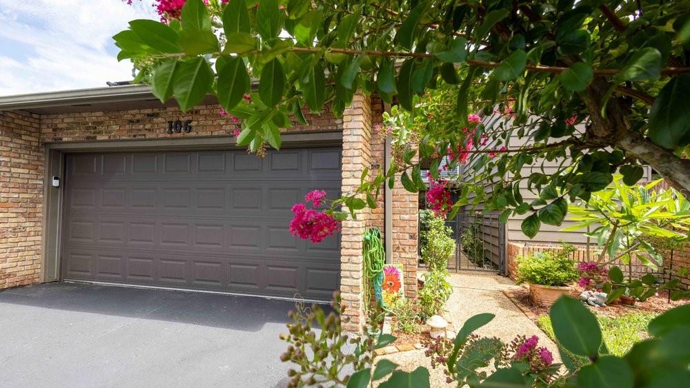 Image 7 of 43 For 106 Country Place