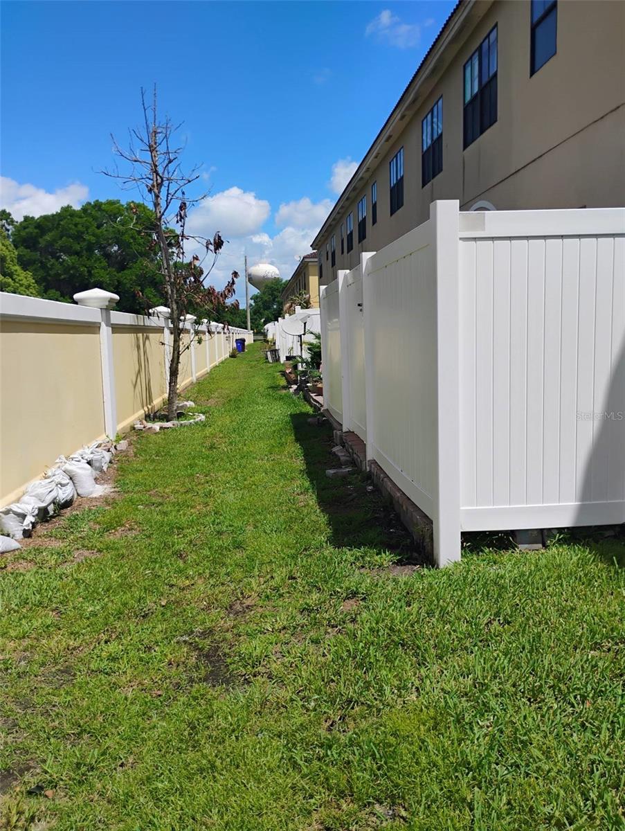 Image 8 of 38 For 3469 Allegra Circle