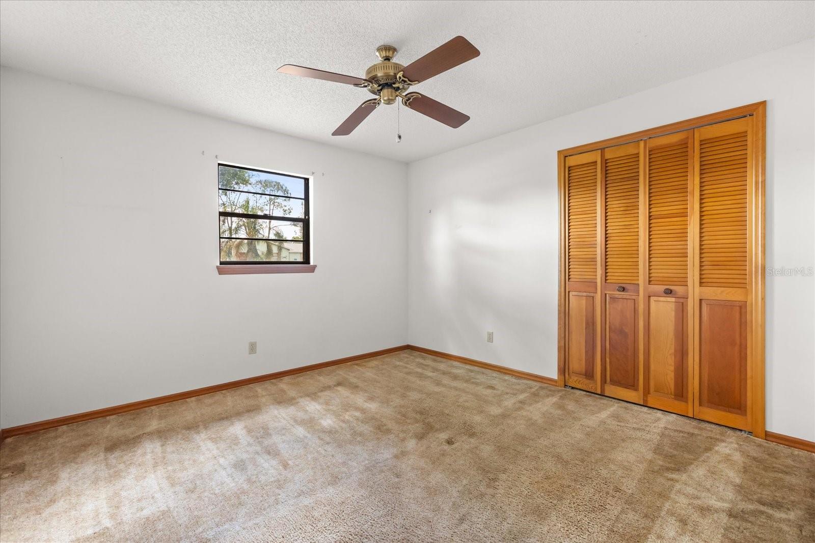 Image 14 of 27 For 407 Wyoming Avenue