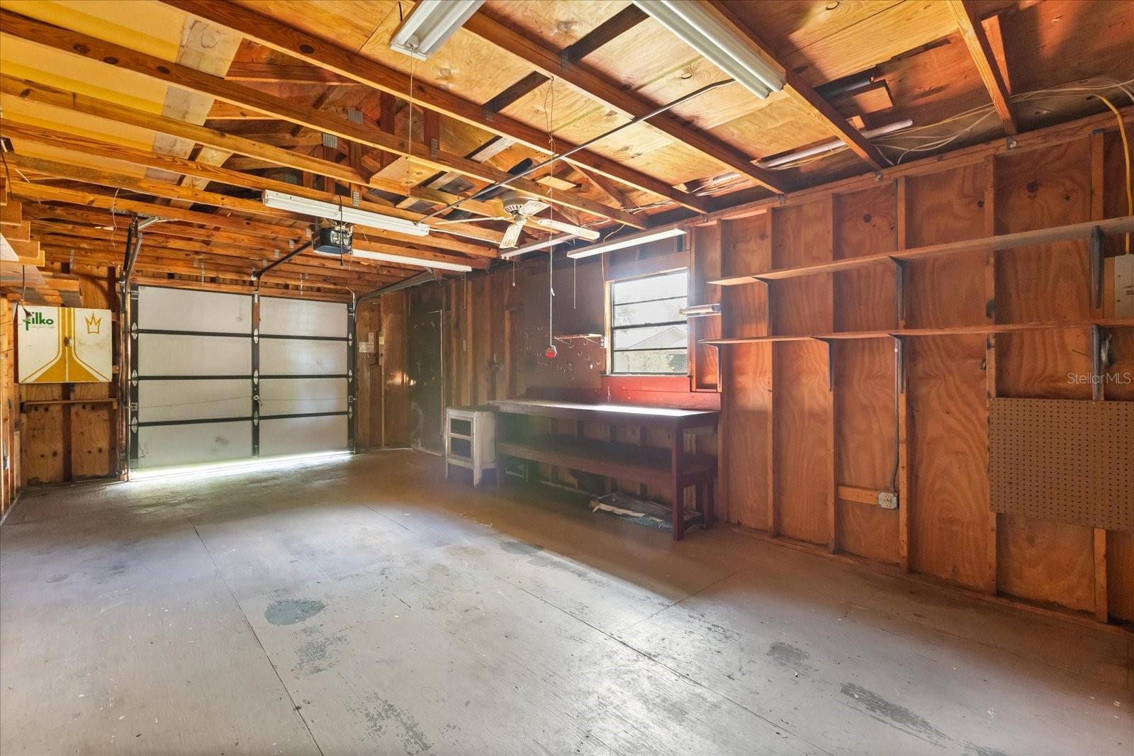 Image 26 of 27 For 407 Wyoming Avenue