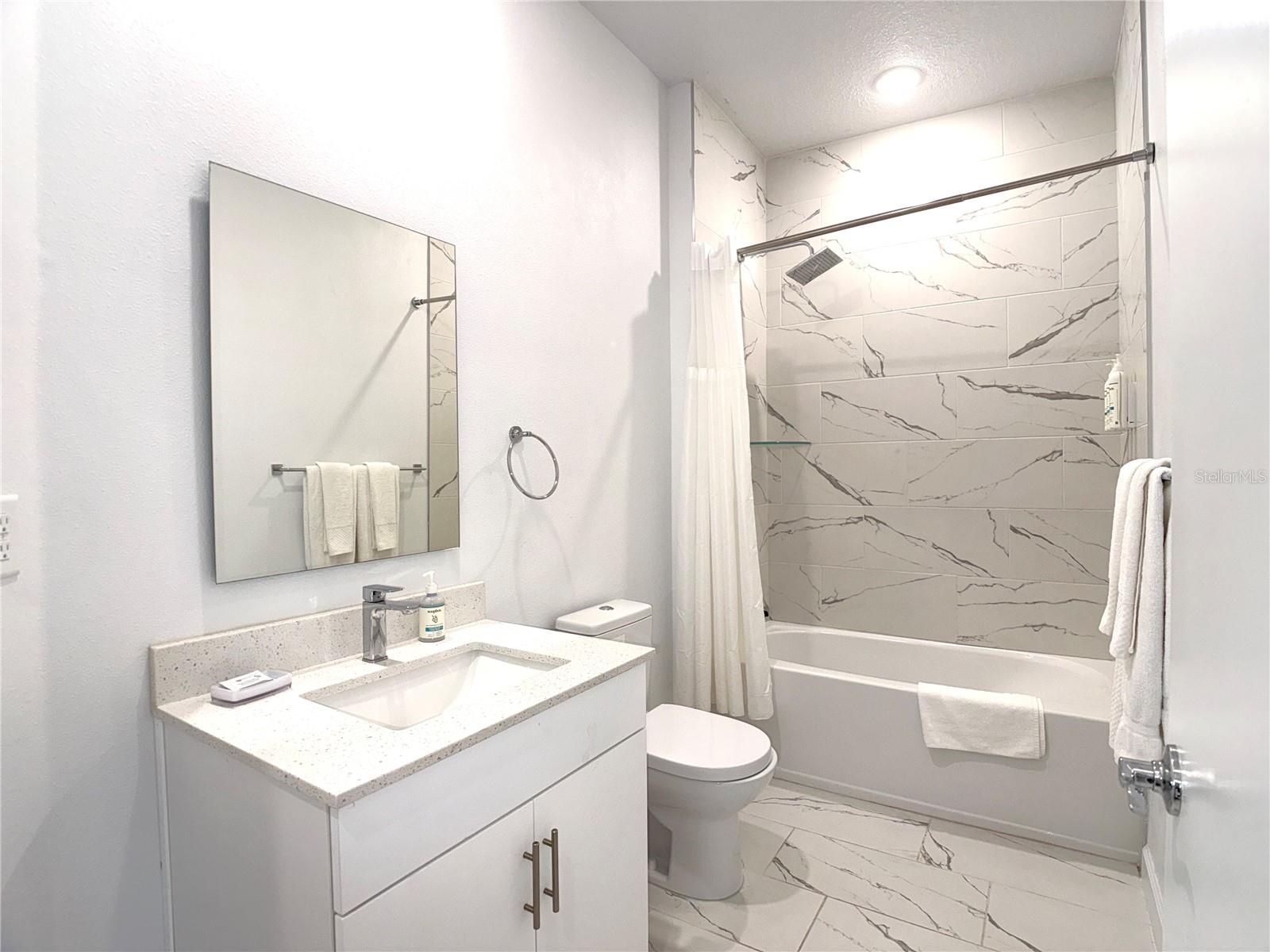 Image 25 of 37 For 332 Famagusta Drive