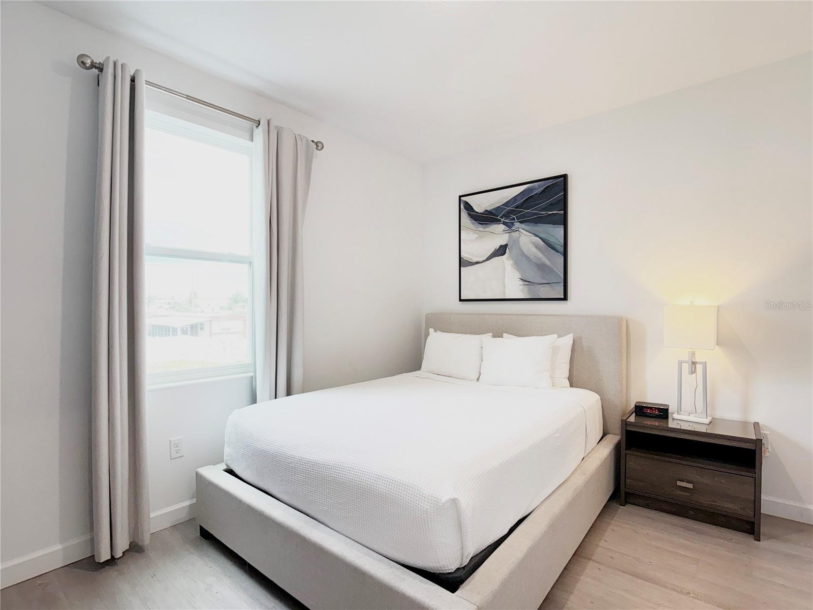 Image 26 of 37 For 332 Famagusta Drive